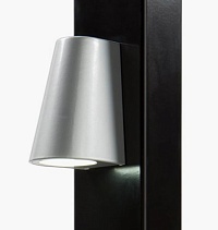 Купить Элегантное LED-освещение Locinox (Бельгия) TRICONE для ворот, цвета zilver и 9005 (черный) в Армавире